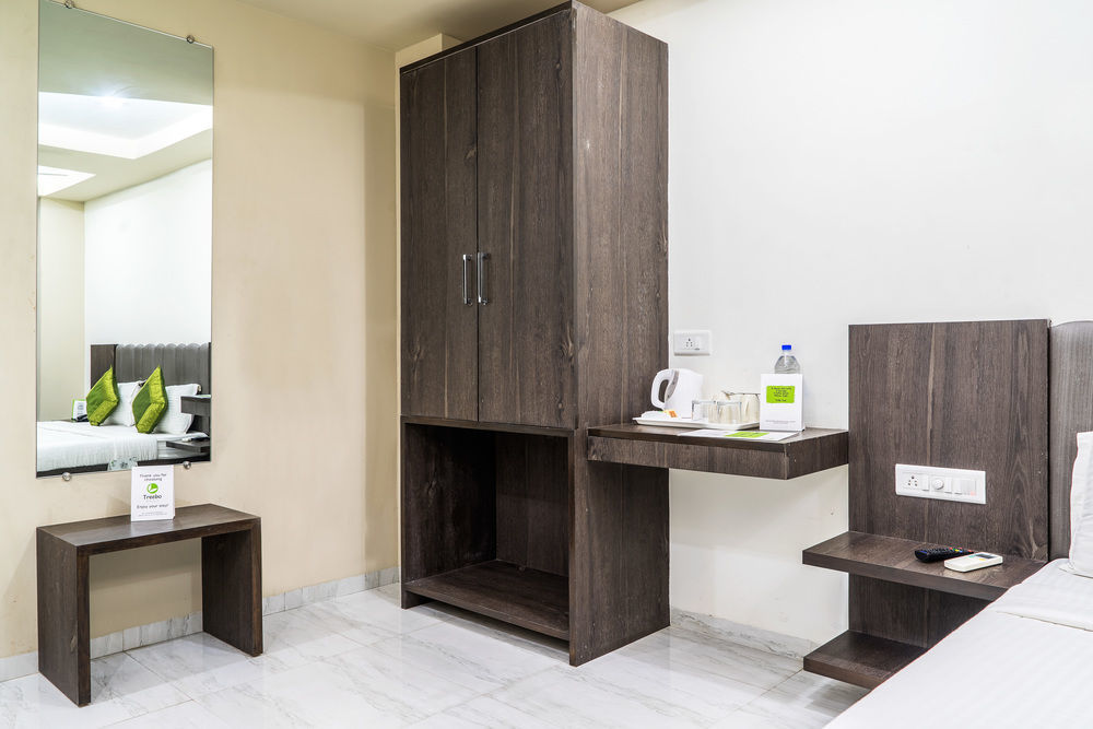 Hotel Treebo Unity Ahmadabad Zewnętrze zdjęcie
