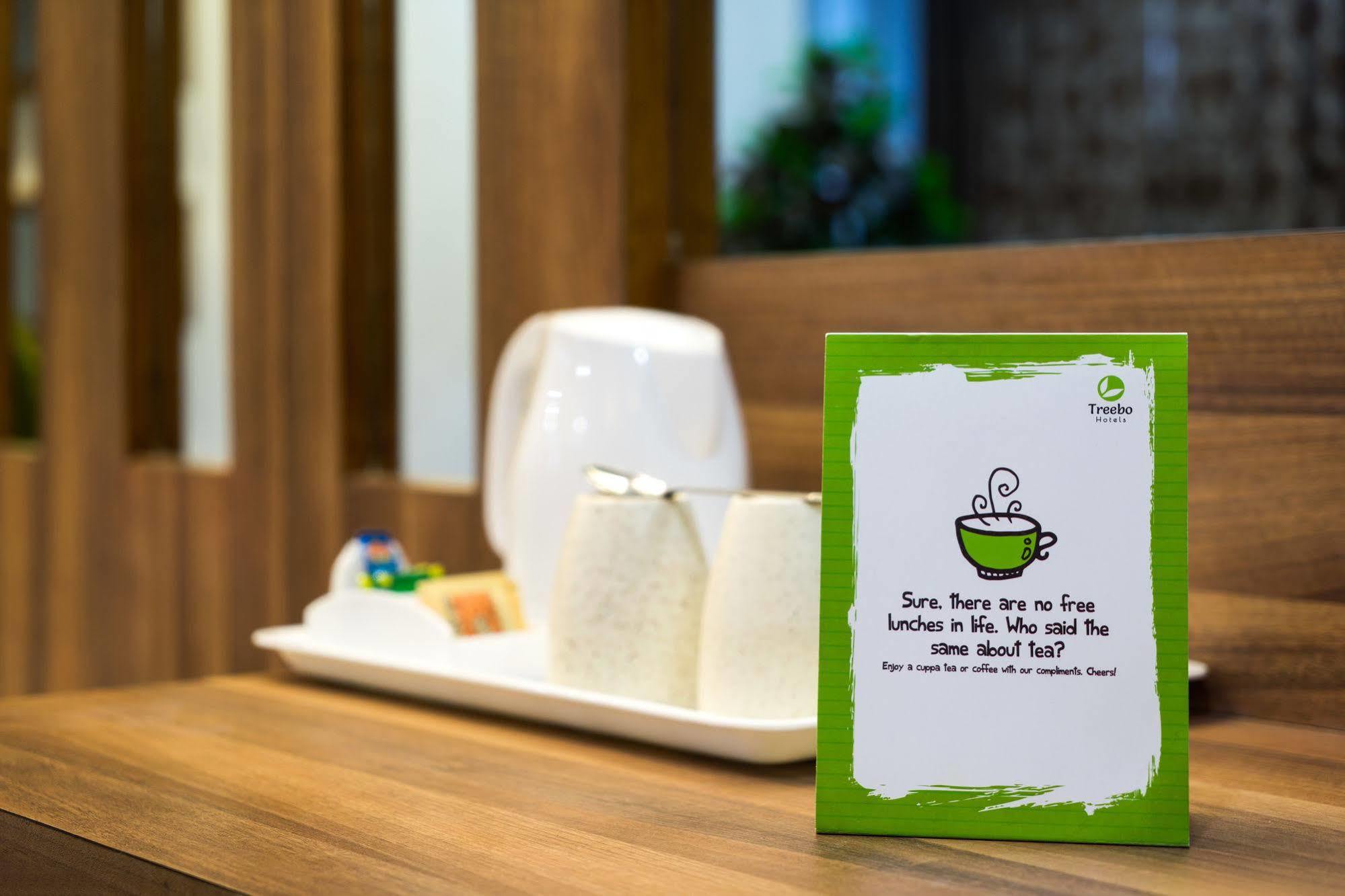 Hotel Treebo Unity Ahmadabad Zewnętrze zdjęcie