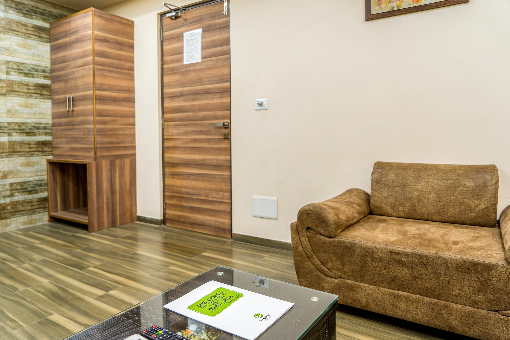 Hotel Treebo Unity Ahmadabad Zewnętrze zdjęcie