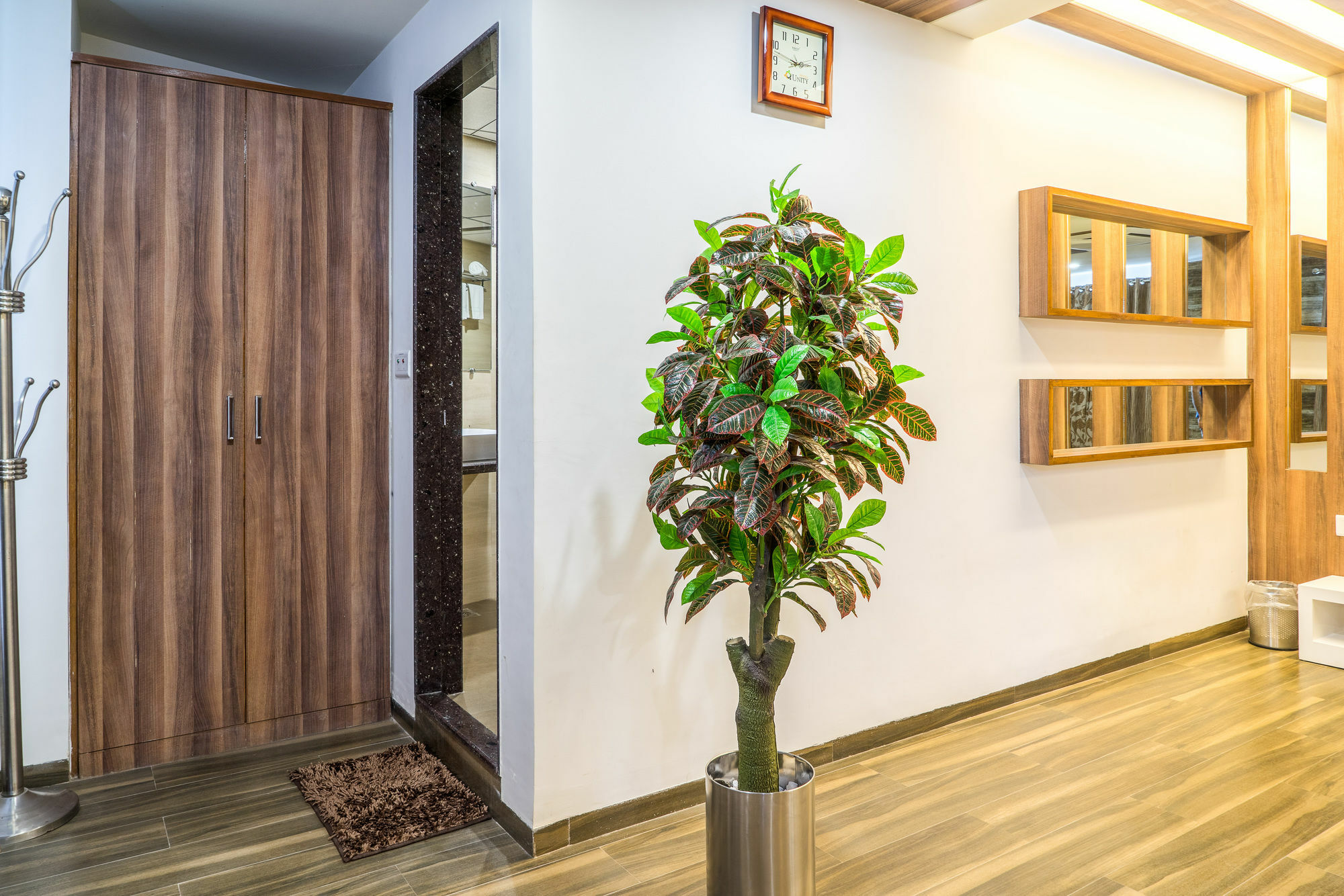Hotel Treebo Unity Ahmadabad Zewnętrze zdjęcie
