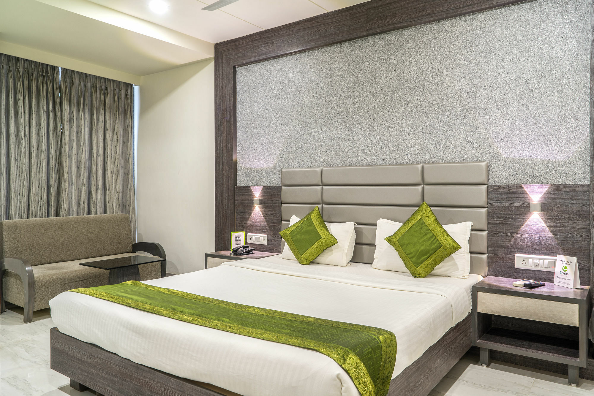 Hotel Treebo Unity Ahmadabad Zewnętrze zdjęcie